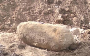 US_bomb_650lb_removed_from_Taro_airstrip