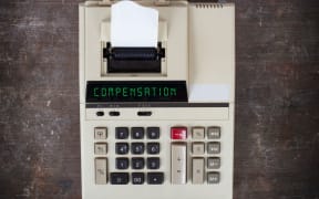 Calculator with compensation on screen