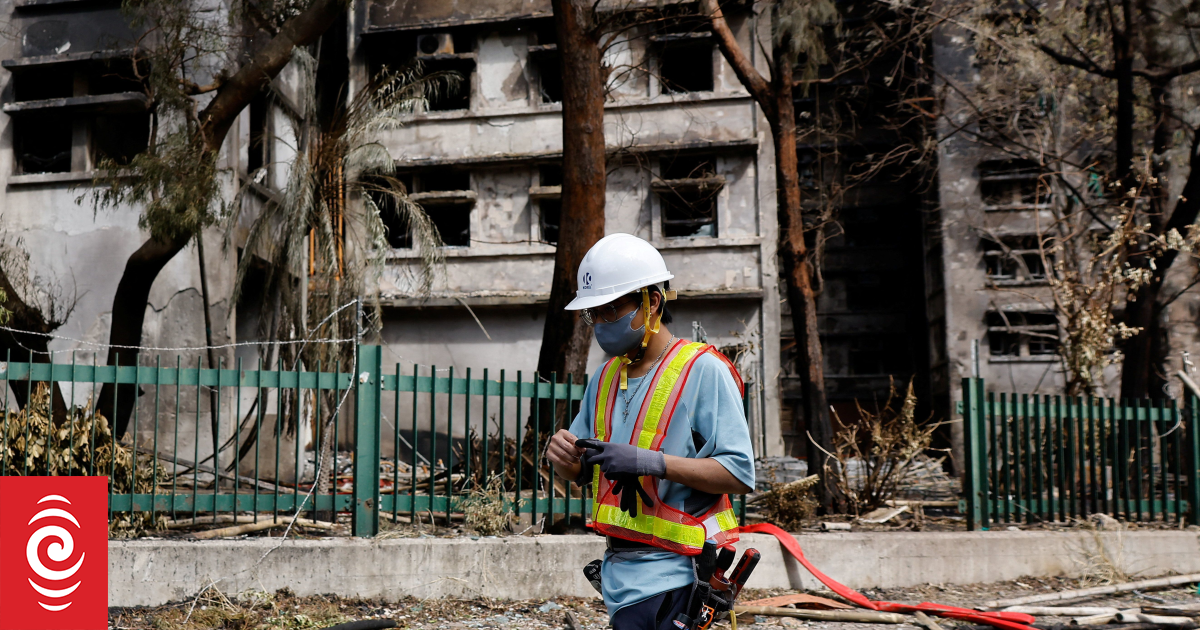 Hong Kong leader vows ‘justice’ as apartment inferno investigators focus on unsafe netting