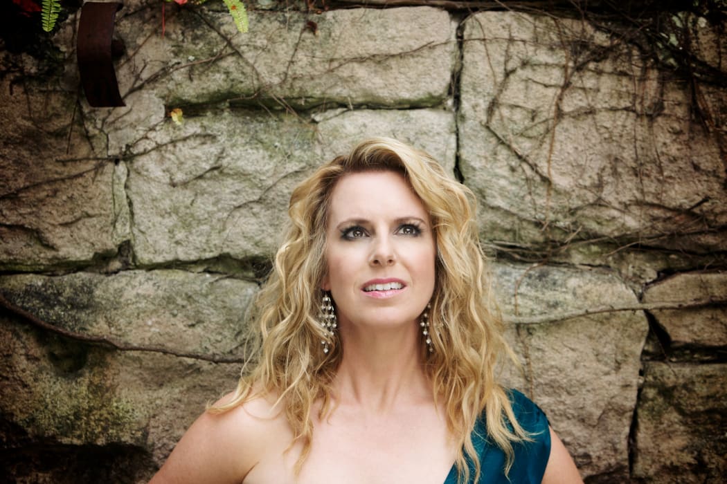 Australian mezzo soprano Fiona Campbell