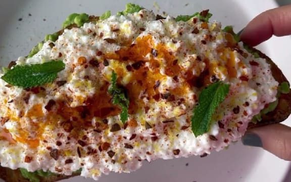 cottage cheese on toast