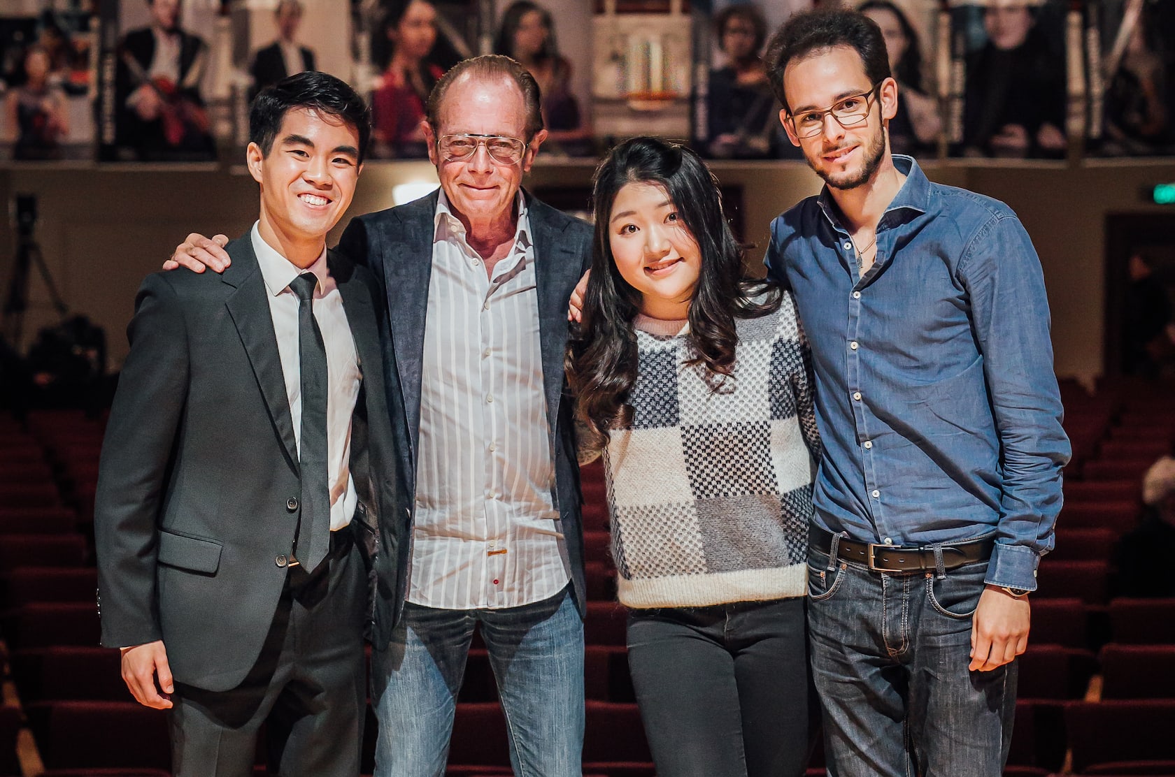 2019 MHIVC Finalists with Sir Michael Hill