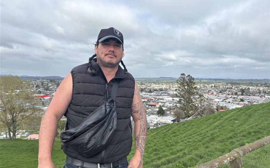 Gilbert Sydney was made redundant from the Kinleith mill but found a job at Tokoroa Plywood Plant, but he had only been there a month when the plant's closure was confirmed.
