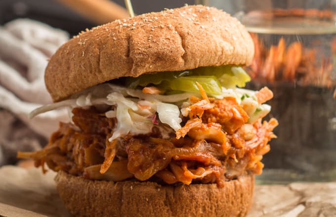 pulled jackfruit burger