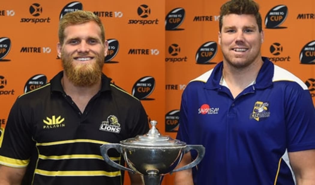 Wellington captain Brad Shields and BOP skipper Culum Retallick.
