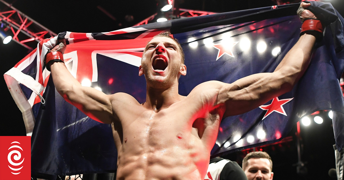 NZ Boxing Coach Slams Hooker’s Fight Event