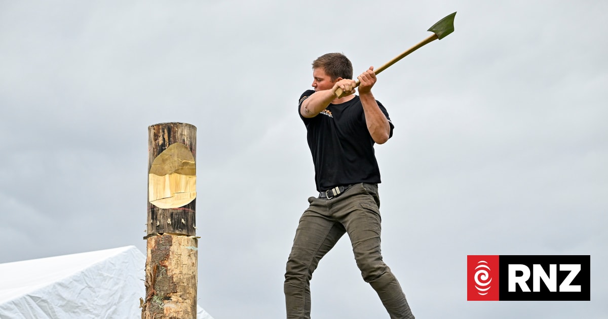New Zealand's top axeman readying himself for New Zealand Rural Games | RNZ