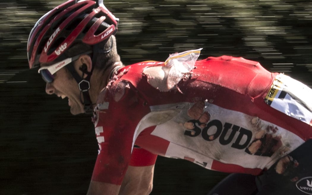 New Zealand's Greg Henderson was involved in a crash but crossed the finish line.