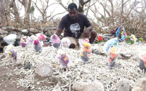 Ishmael Johnson at the grave