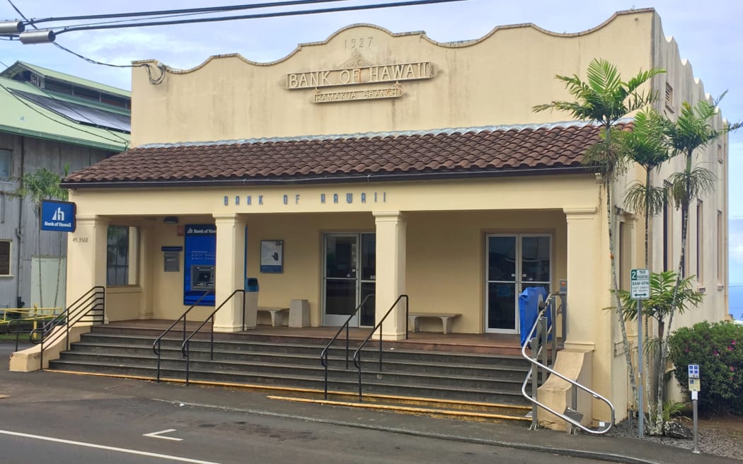 The historic Bank of Hawaiʻi building in Honokaʻa, Hawaiʻi.