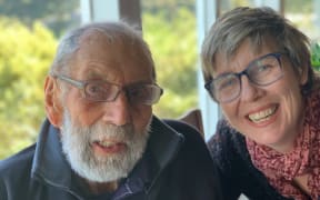 Peter Bush aged 92 with his daughter Rachel Bush (2022)