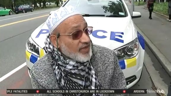 Farid Ahmed giving his eye witness account to Newshub's Thomas Mead on Friday.