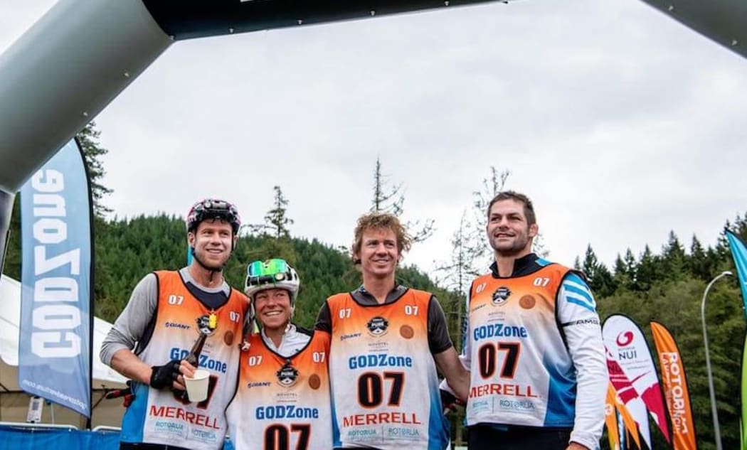 Team isport at GODZone