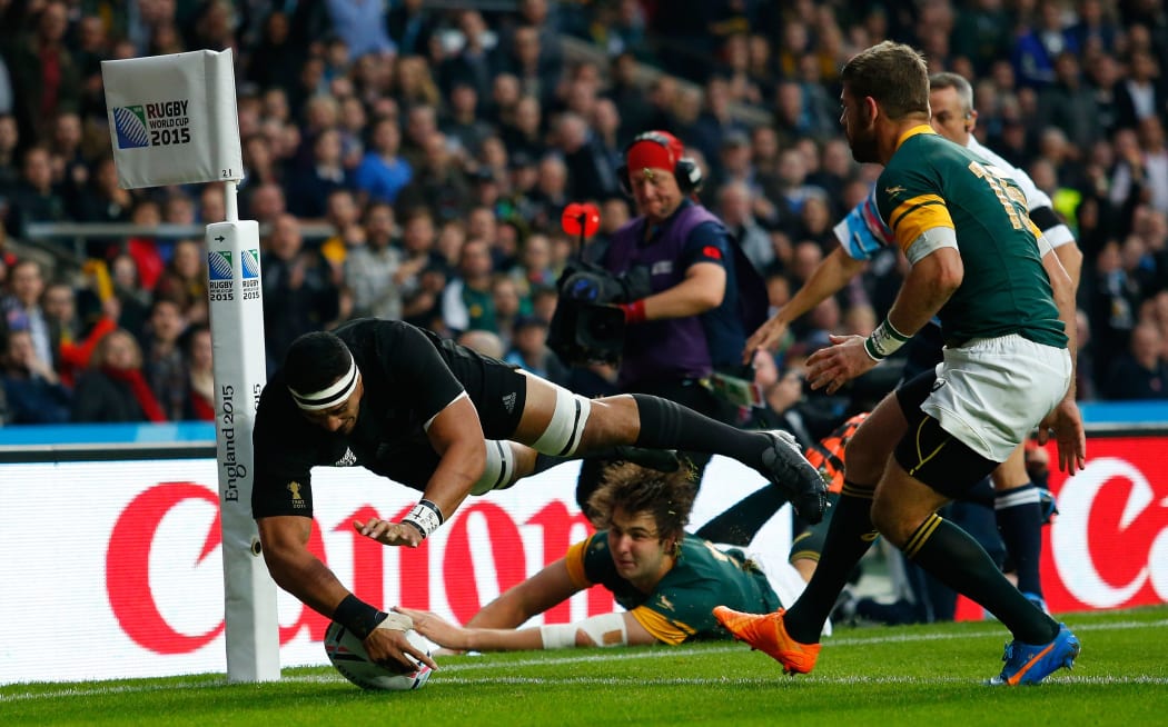 All Black Jerome Kaino scores against South Africa RWC2015.