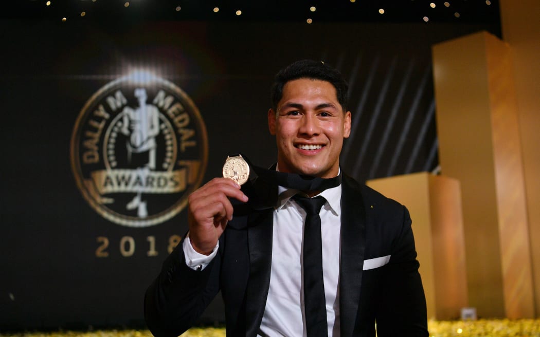 Roger Tuivasa-Sheck wins Dally M medal.