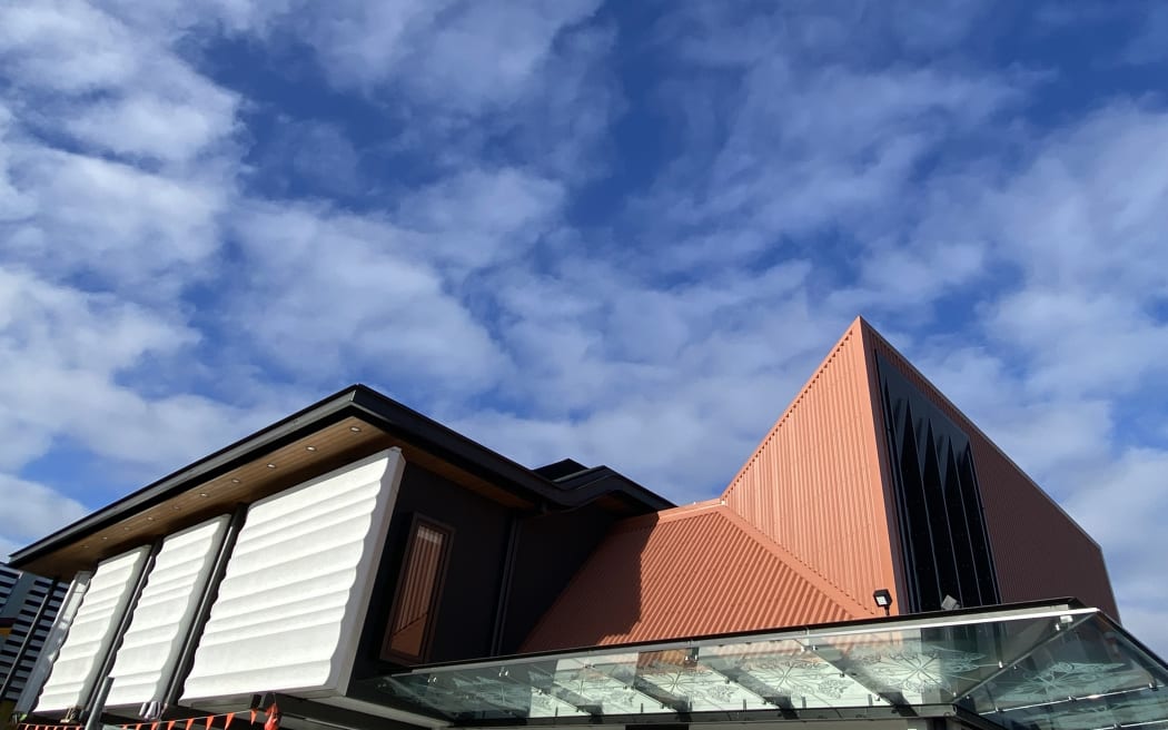 The new Mahara Gallery offers views of both Kapiti Island and the hills of Hemi Matenga behind