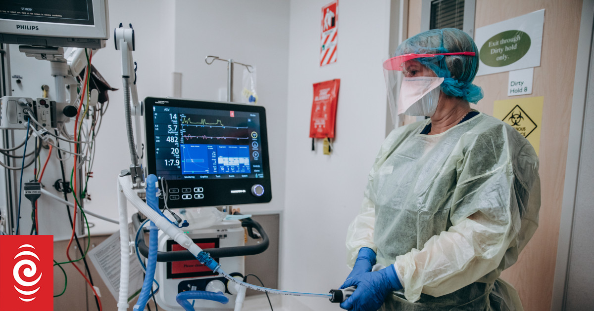 ICU surge capacity: Nurses question training and numbers