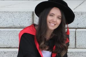 Dr Kristyn Sommer says children look to their parents as role models of behaviour.