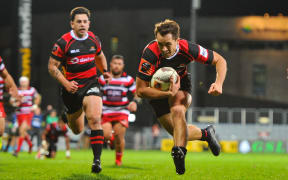 Tim Bateman scores for Canterbury.