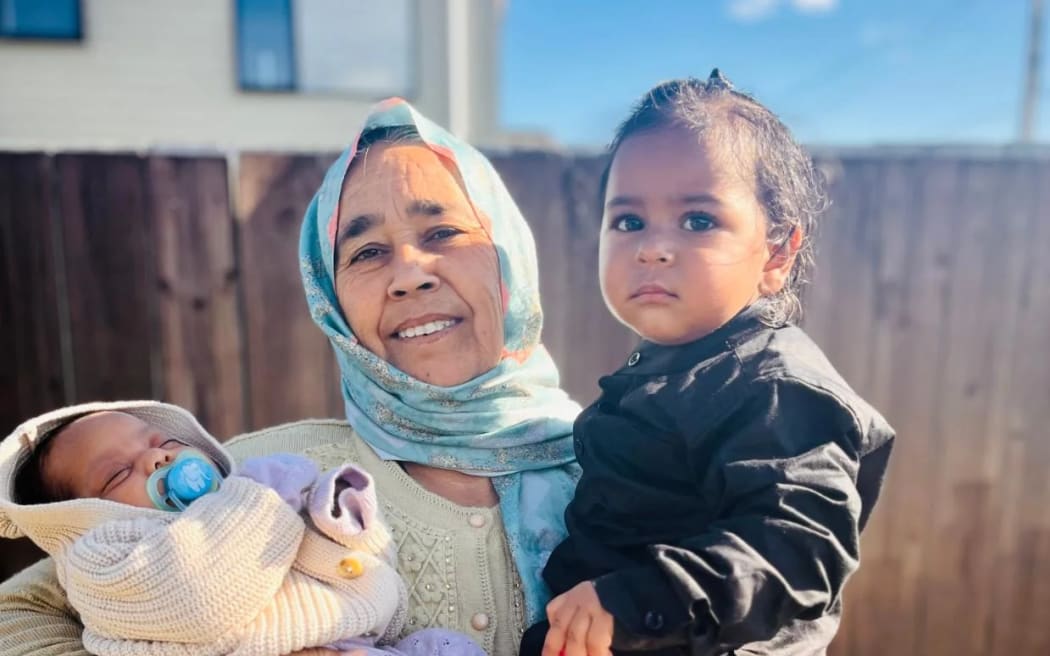 Grandmother Baljinder Kaur along with Gagandeep Singh's children.