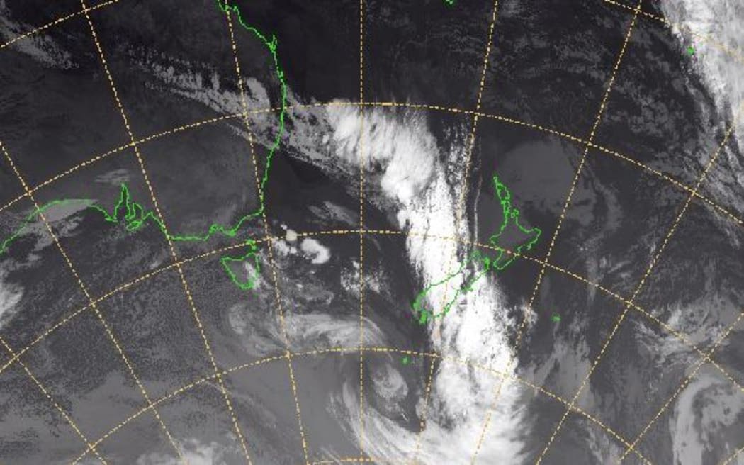 The moist northwest flow hitting the centre of NZ can be clearly seen in satellite imagery.