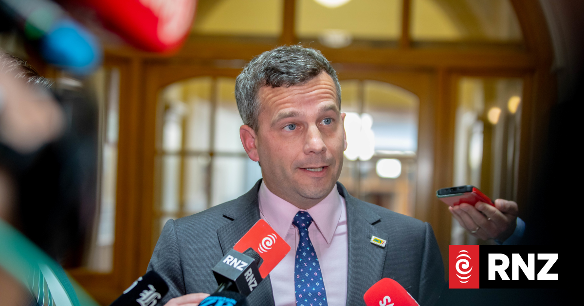 Pharmac looks to fund two new medicines for chronic lymphocytic leukaemia