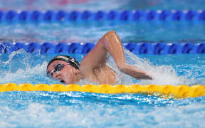Hazel Ouwehand smahes butterfly record at swimming nationals | RNZ News