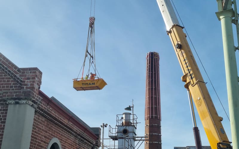 Dismantling of historic Dunedin Gasworks chimney begins | RNZ