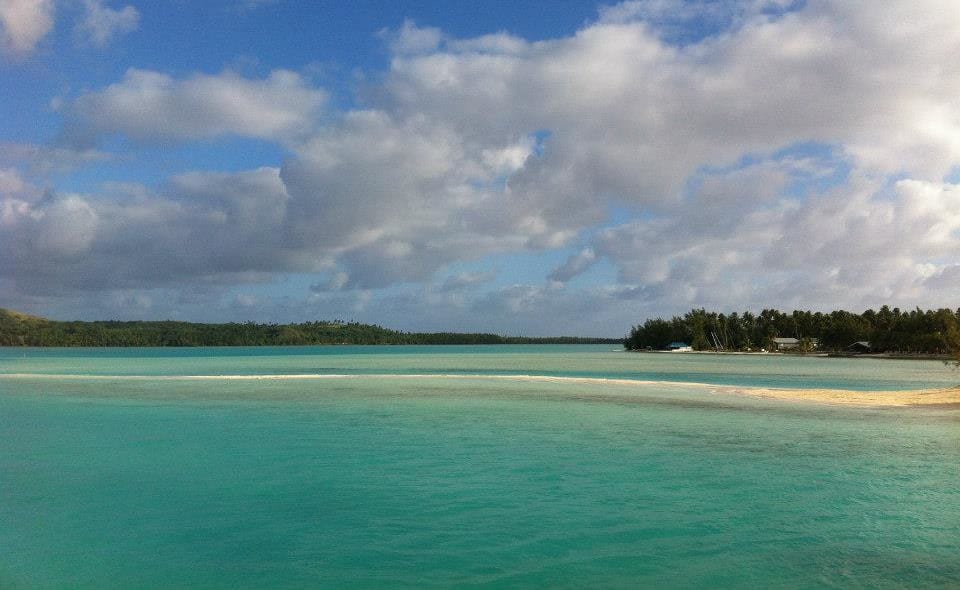A lagoon in the Cook Islands (Aitutaki?)