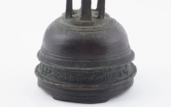 Ship's Bell, 15th century-18th century, maker unknown. Bequest of William Colenso, 1899. Te Papa (GH025355)