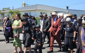 Te Arikinui Kuini Nga wai hono i te po is welcomed to Rātana Pā.