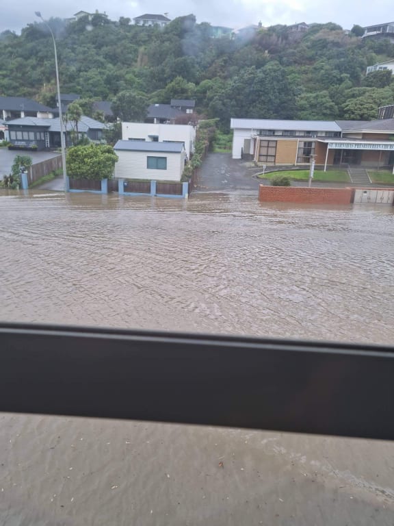 Flooding Mana Esplanade, SH59, Porirua, 22 June 2022