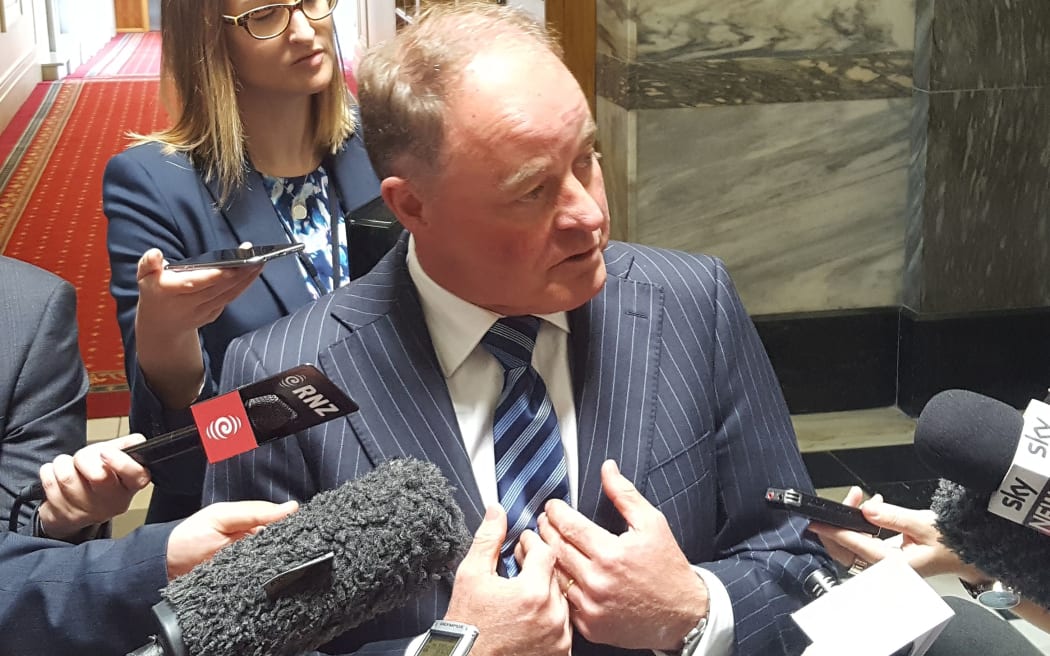 Craig Foss announces that he is stepping down from Parliament.