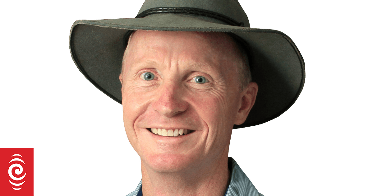 Bush poet celebrating 125 years of Banjo Paterson with one-man show | RNZ