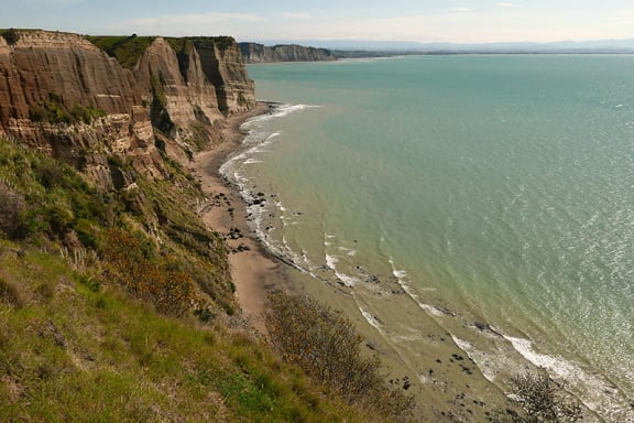 4lkqzyo cliffs jpg