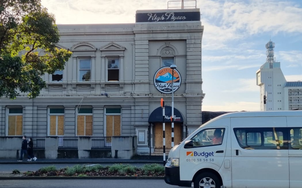 Plans to spruce up the exterior of the building that once housed Palmerston North's post office have been abandoned.