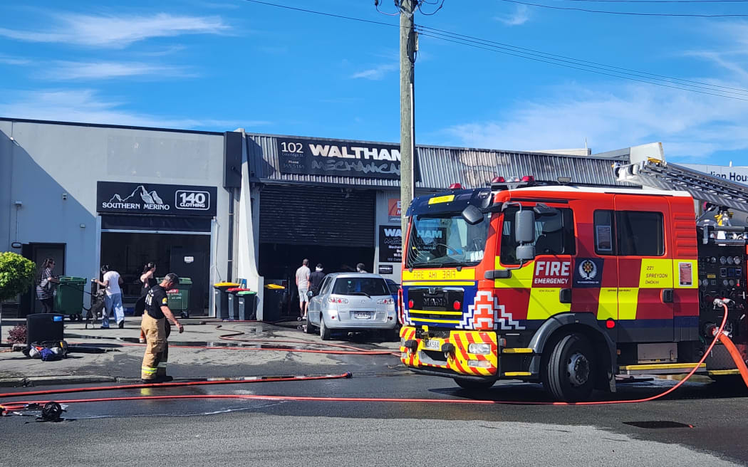 The fire at a mechanical workshop in the Christchurch suburb of Sydenham earlier sent smoke billowing across the central city.