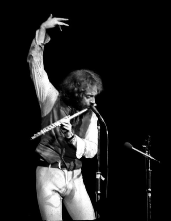 Ian Anderson performing with Jethro Tull, Maple Leaf Gardens, Toronto, 1977.