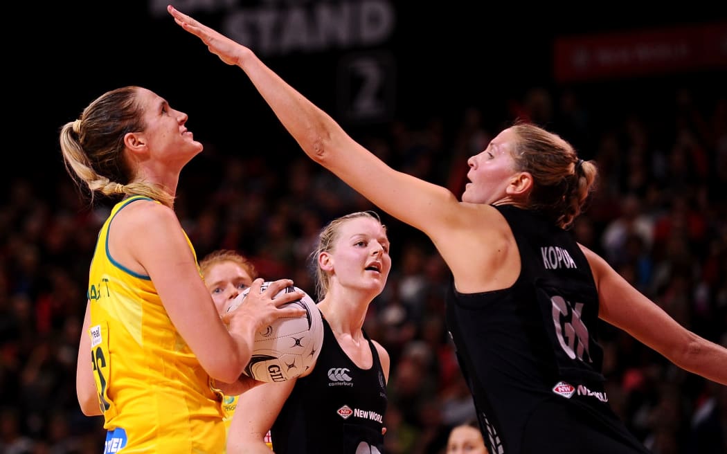 Caitlin Bassett of Australia lines up a shot, during the Constellation Cup. New Zealand. 2014.