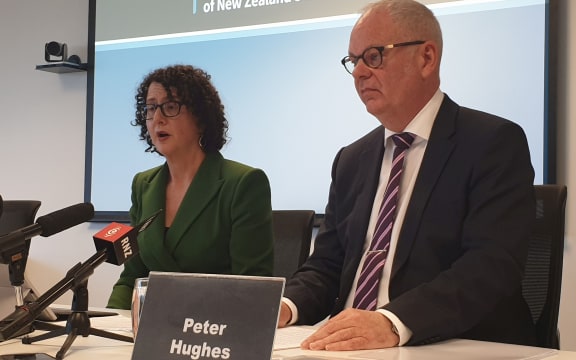 Departing Stats NZ chief executive Liz MacPherson with State Services Commissioner Peter Hughes