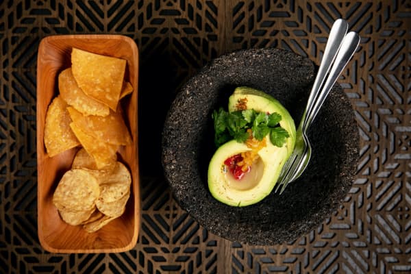 Guacamole INCA style. Photograph by Babiche Martens. www.babichemartens.com