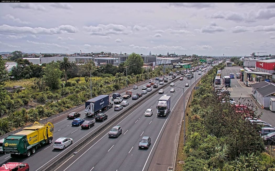 SH20 May Rd Overbridge