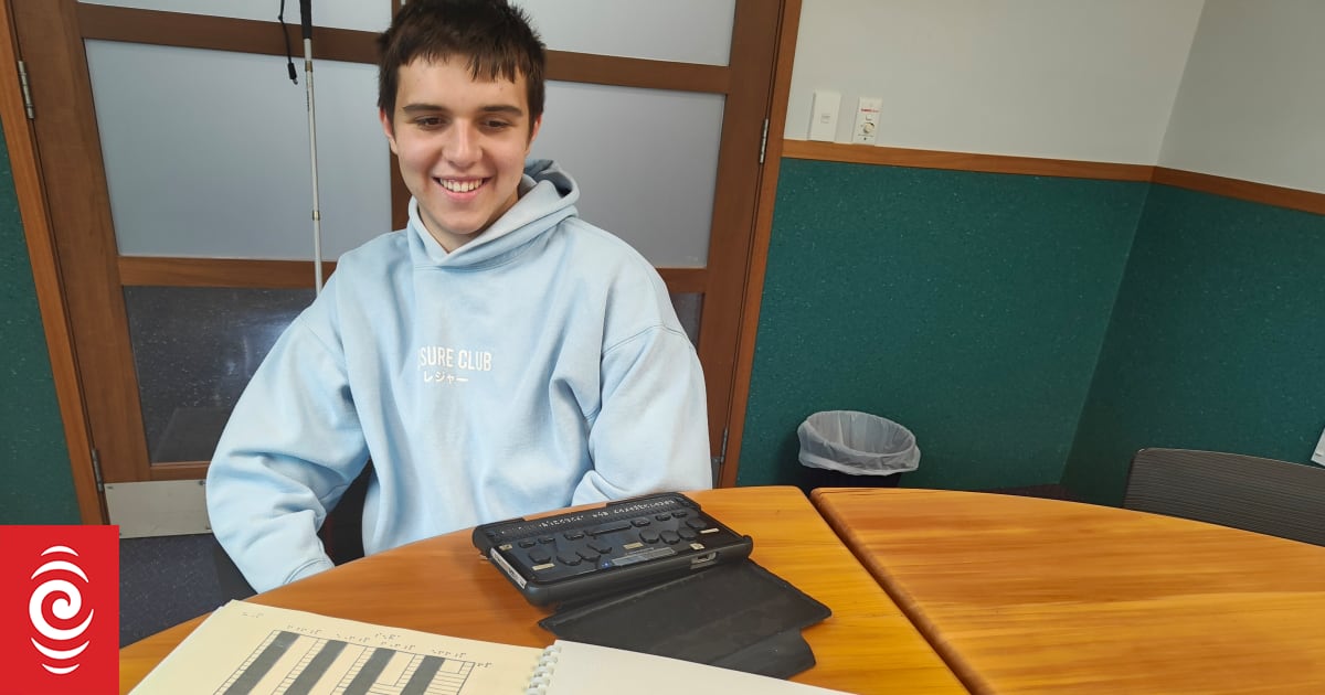 How a student feels his way through NCEA exams for six hours