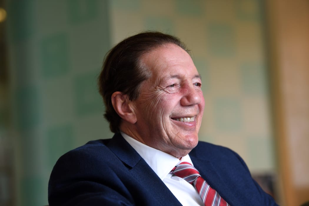 Sir Tim Shadbolt