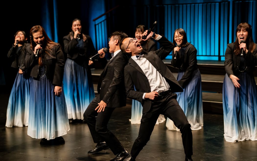 Competition: Pop Ensembles,  Q Theatre - Yazers.