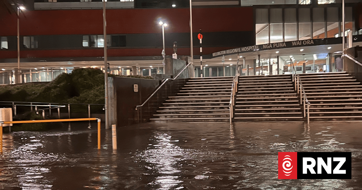 Weather: Flooding in Wellington as more downpours hit central NZ overnight