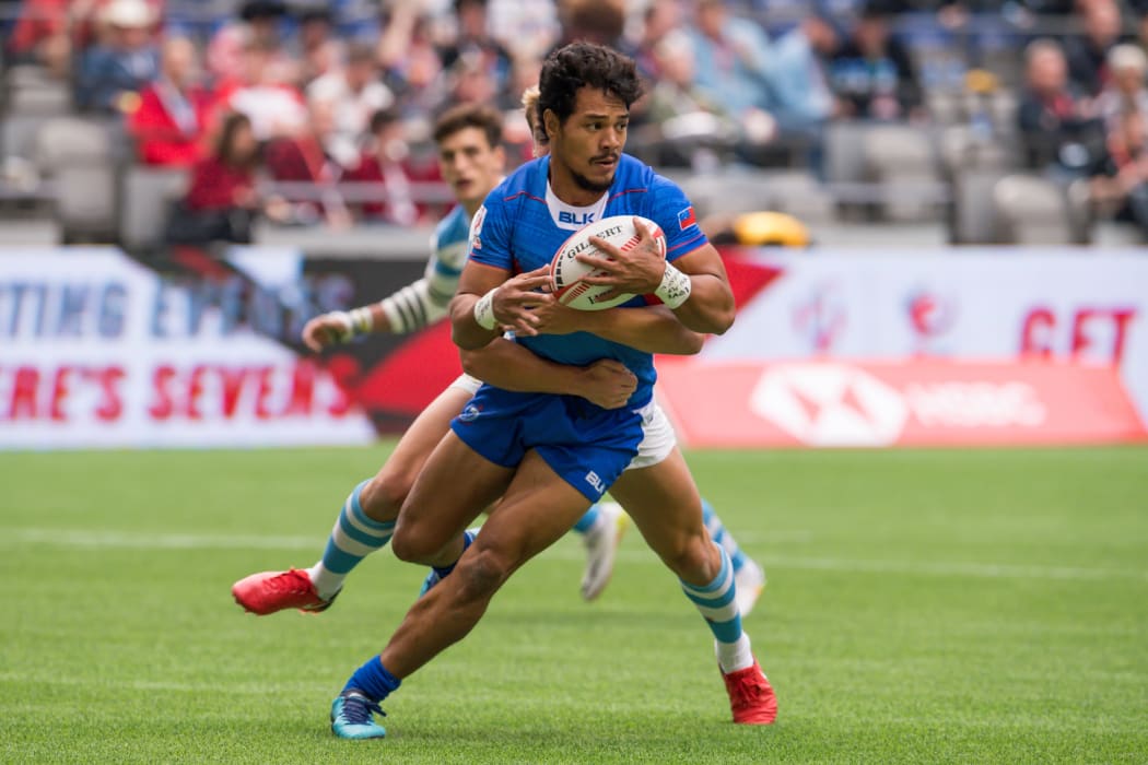 Former captain Tila Mealoi is back in the Manu 7s team.