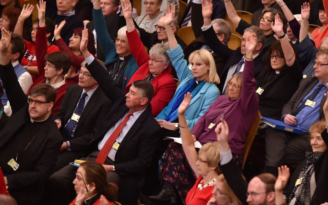 Members of the General Synod agreed with a show of hands to implement a decision made in a landmark vote in July.