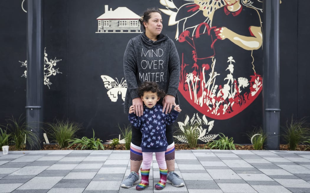 Hope Weber and daughter Salurena, 2