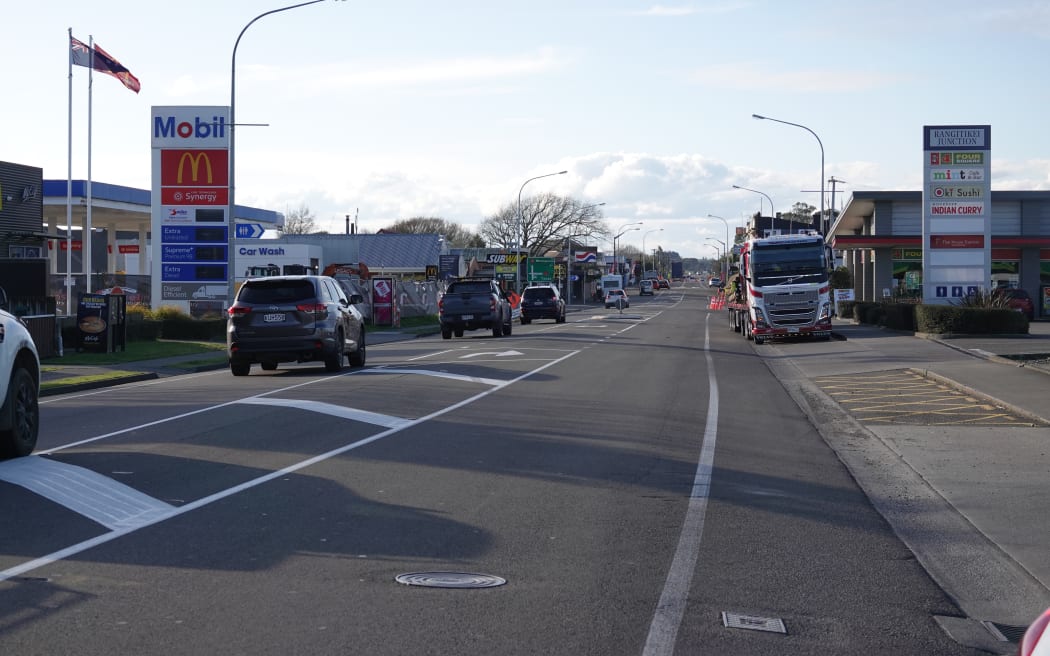 State Highway 3 intersects with SH1 in the town of about 2000 people.